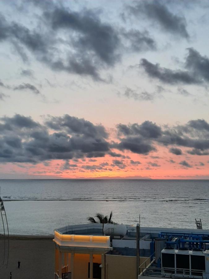 Malibu Canteras Atico 23 Vista Mar - Seaview Penthouse (Adults Only) Las Palmas Buitenkant foto